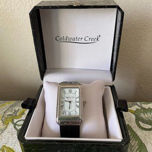 NWT     WOMENS WATCH